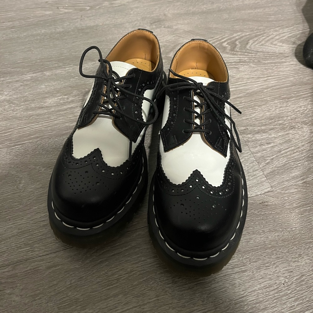 3989 Brogue Bex
